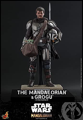 Hot Toys 1:6 Mandalorian and Grogu Set - The Mandalorian Gray