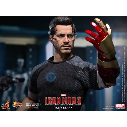 Hot Toys 1:6 Scale Tony Stark Iron Man 3