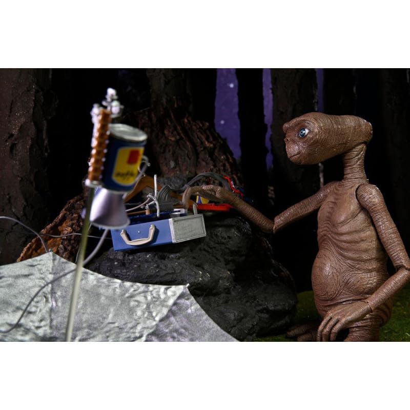 NECA Action Figure E.T. With Light 18Cm