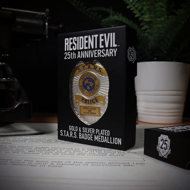 Fanattik Replica Resident Evil Stars Badge (PS4)