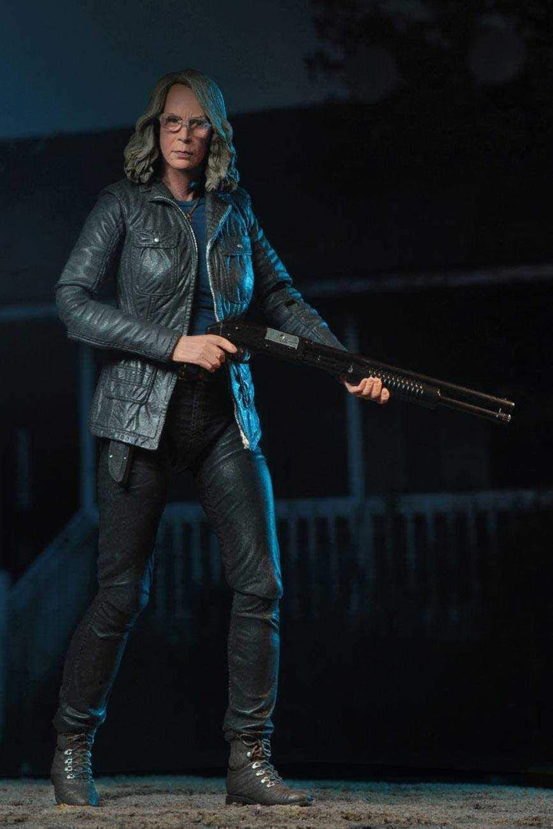 NECA Halloween Ultimate Laurie Strode 7-inch Action Figure, Detailed Action Figure (Plastic) Manufacturer: