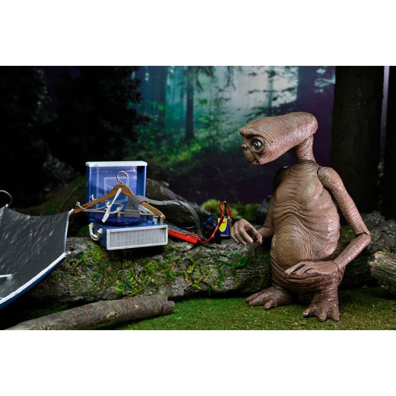 NECA Action Figure E.T. With Light 18Cm