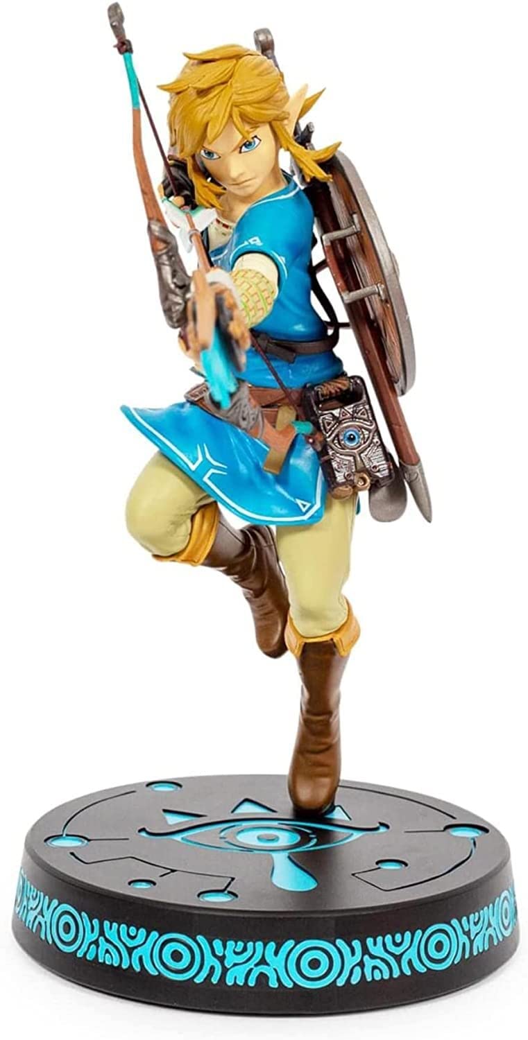 Dark Horse Legend of Zelda: Breath of the Wild Link Statue Standard