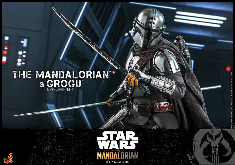 Hot Toys 1:6 Mandalorian and Grogu Set - The Mandalorian Gray