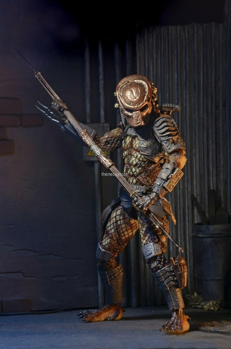 Predator 51549 2 - Ultimate City Hunter - Figurine articulée 18cm