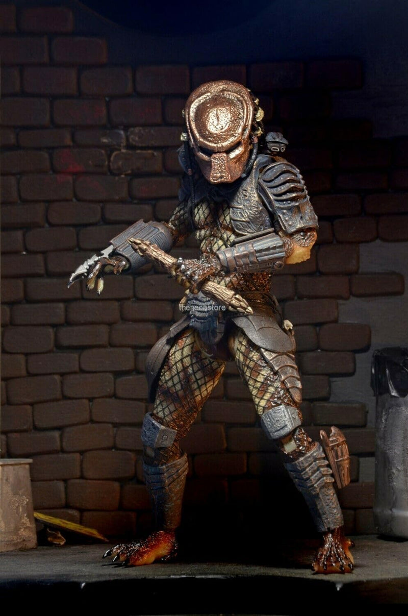 Predator 51549 2 - Ultimate City Hunter - Figurine articulée 18cm