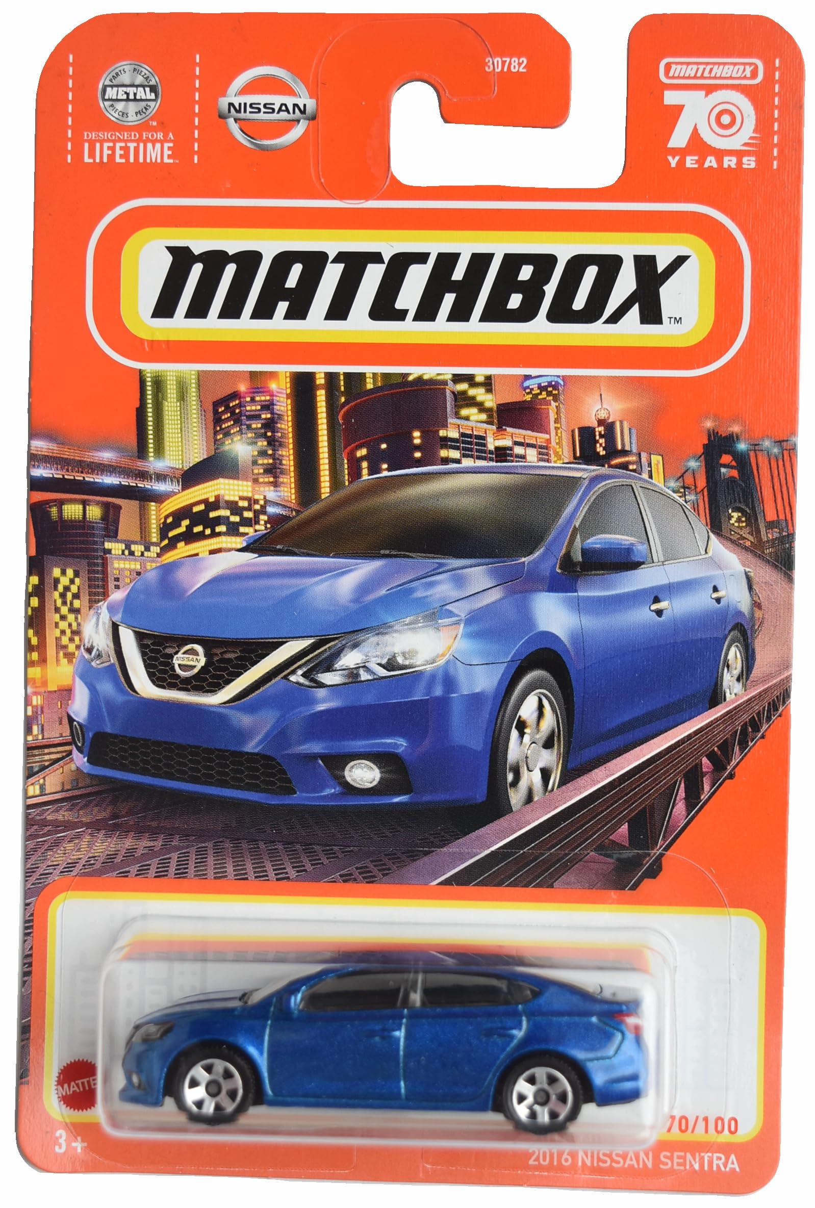 Matchbox 2016 Nissan Sentra, Blue 70/100