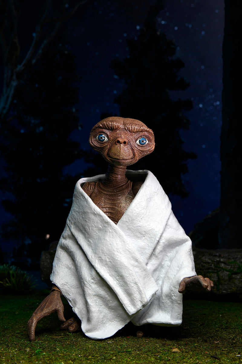 NECA - E.T. - 40th Anniversary E.T. Ultimate 7" Action Figure